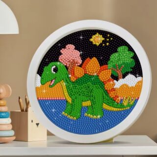 PIIRATUG KOGUS JA TELLIMISEGA! Dinosaurus1 (RAAM KAASAS)